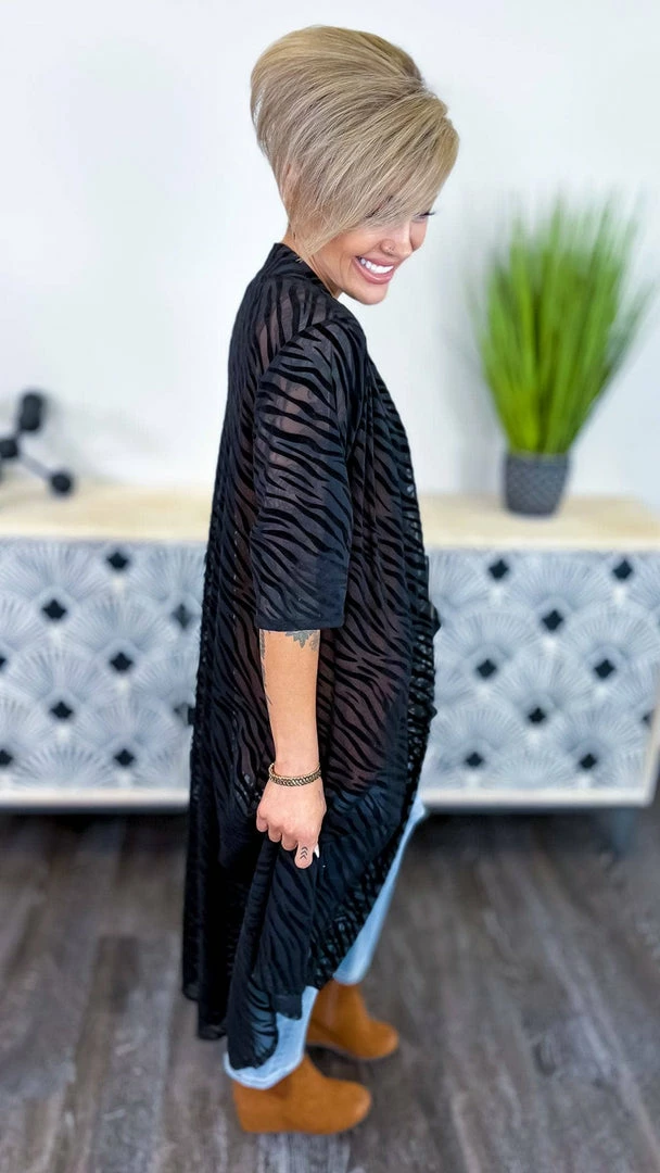 The ZigZag Stripe OUTERWEAR In My Circle Cardigan