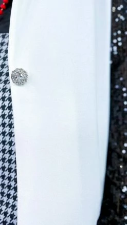 The ZigZag Stripe OUTERWEAR Ivory Made For The Stage Blazer