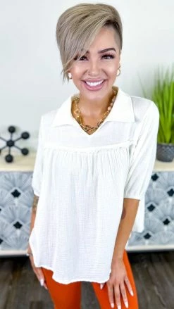 The ZigZag Stripe TOPS & TUNICS Ivory Noteworthy Style Top