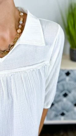 The ZigZag Stripe TOPS & TUNICS Ivory Noteworthy Style Top