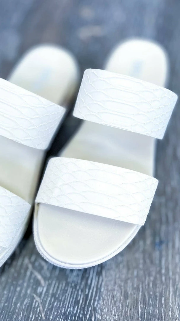 MIA Ivory Saige Platform Sandals