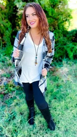 The ZigZag Stripe Ivory Slub Boyfriend Tee