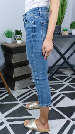 BOTTOMS Judy Blue 82258 Capri Jeans