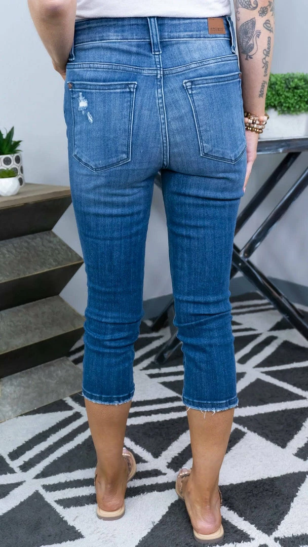 Judy Blue 82271 Capri Jeans BOTTOMS