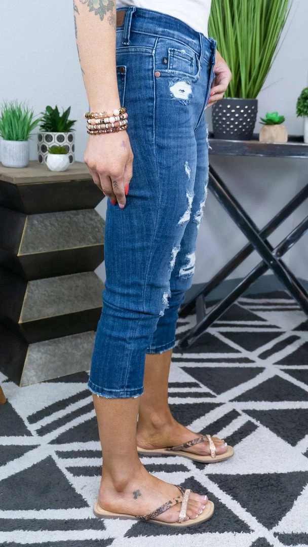 Judy Blue 82271 Capri Jeans BOTTOMS