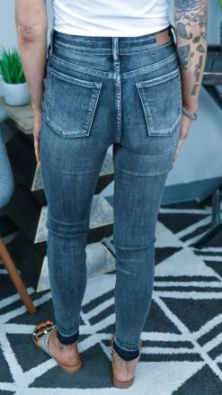 BOTTOMS Judy Blue 88165 Jeans