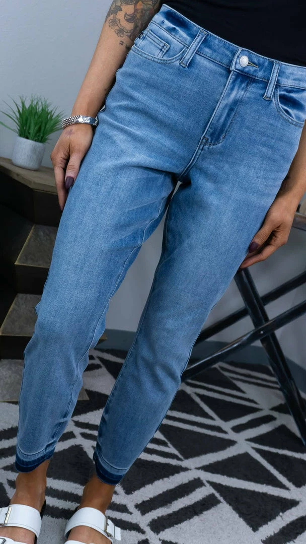 BOTTOMS Judy Blue 88208 Jeans