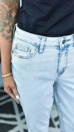 BOTTOMS Judy Blue 88241 Jeans