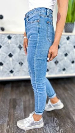 Judy Blue 88426MD Jeans