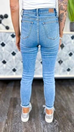 Judy Blue 88426MD Jeans