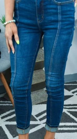 Judy Blue 8863 Jeans