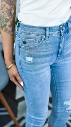 BOTTOMS Kan Can 8622M Capri Jeans [ NO RETURNS ]