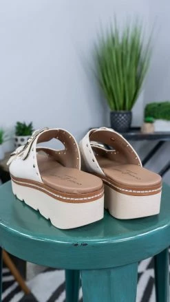Chinese Laundry Kayla Platform Sandals SHOES