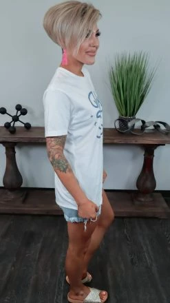 Lotus Fashion Lake Bum Tee GRAPHIC TEES