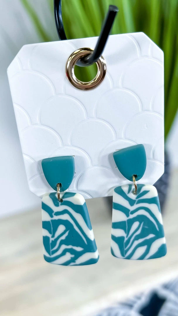 My Girl In LA Larra Earrings ACCESSORIES