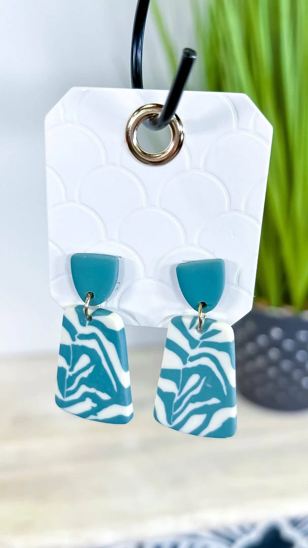 My Girl In LA Larra Earrings ACCESSORIES