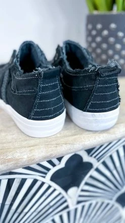 LA Shoe King Leslie Sneakers SHOES