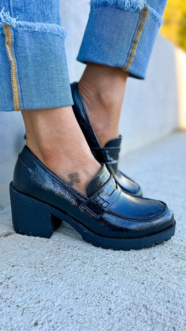 Chinese Laundry SHOES Liberty Loafers