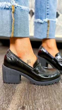 Chinese Laundry SHOES Liberty Loafers