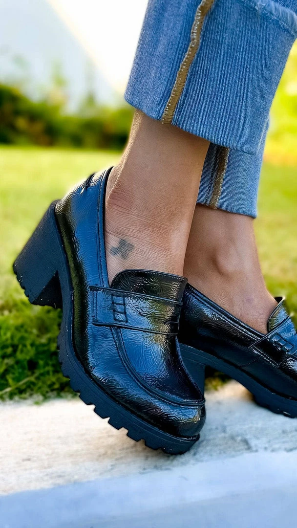 Chinese Laundry SHOES Liberty Loafers