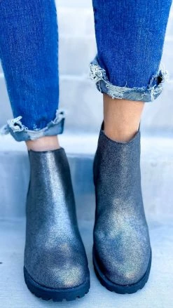 Chinese Laundry Lisbon Booties SHOES