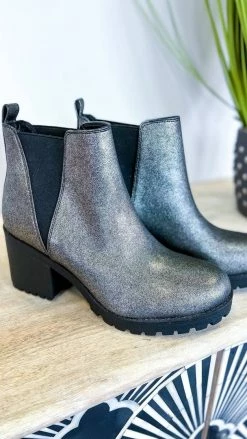 Chinese Laundry Lisbon Booties SHOES