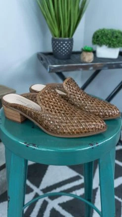 Chinese Laundry Mayflower Mules SHOES