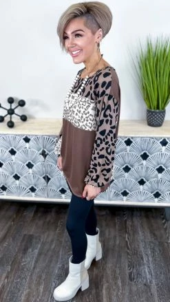 BiBi Meeting For Brunch Top TOPS & TUNICS