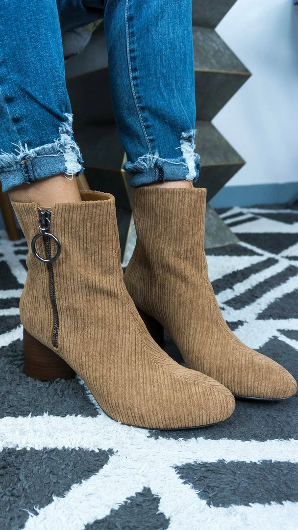 SBICCA Menlee Booties