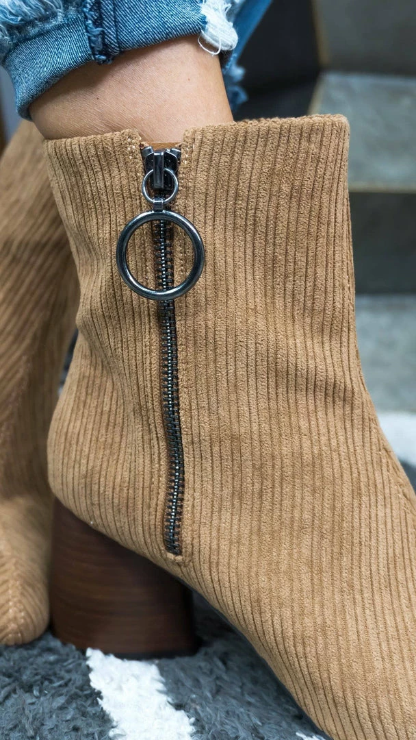 SBICCA Menlee Booties