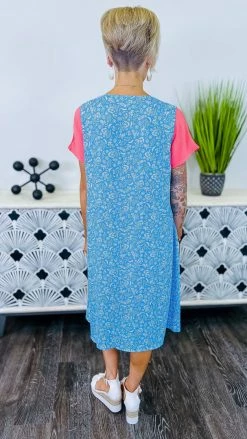 The ZigZag Stripe OUTERWEAR Miles Of Memories Vest [NO RETURNS]