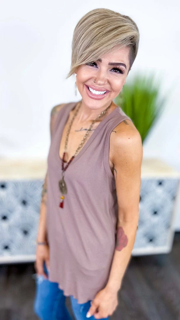 The ZigZag Stripe TOPS & TUNICS Mocha Stellar Time Tank