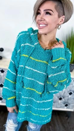 Easel Mountain Vista Sweater