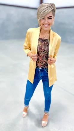 The ZigZag Stripe TOPS & TUNICS Multi Weekend Wow Tank