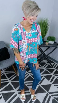 Emily Wonder My Kinda Love Top TOPS & TUNICS