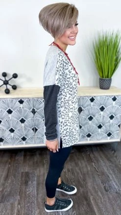 Lovely Melody Naturally A Flirt Top TOPS & TUNICS