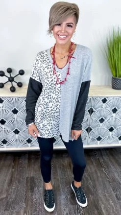 Lovely Melody Naturally A Flirt Top TOPS & TUNICS