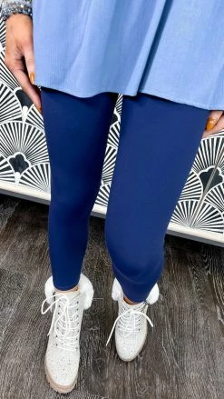 The ZigZag Stripe Navy Elite Leggings BOTTOMS