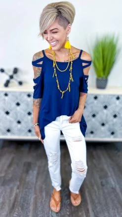 The ZigZag Stripe Navy Hardly Subtle Top [NO RETURNS] TOPS & TUNICS