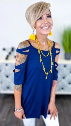 The ZigZag Stripe Navy Hardly Subtle Top [NO RETURNS] TOPS & TUNICS