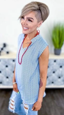 The ZigZag Stripe Never Scripted Top [NO RETURNS] TOPS & TUNICS