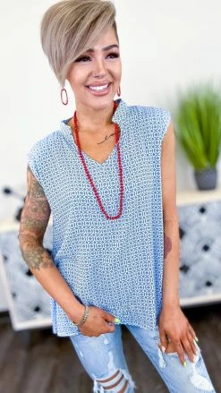 The ZigZag Stripe Never Scripted Top [NO RETURNS] TOPS & TUNICS