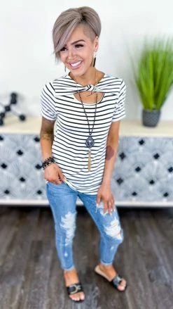 The ZigZag Stripe New Routine Top TOPS & TUNICS