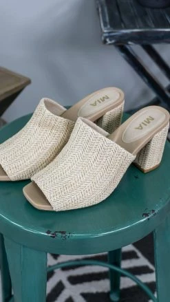 MIA SHOES Noirel Heels