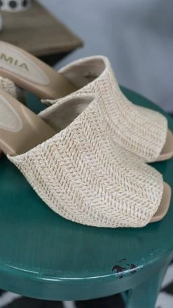 MIA SHOES Noirel Heels