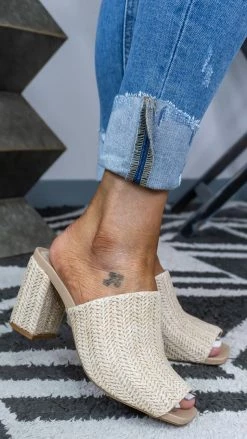 MIA SHOES Noirel Heels