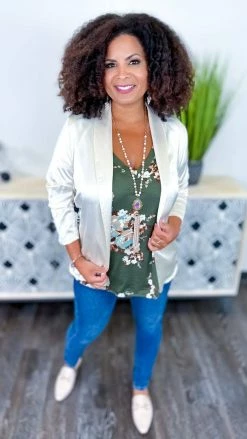 The ZigZag Stripe OUTERWEAR Nude Charmed Lifestyle Blazer