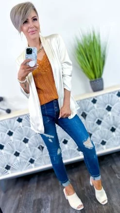 The ZigZag Stripe OUTERWEAR Nude Charmed Lifestyle Blazer