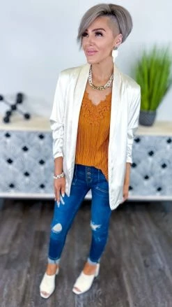 The ZigZag Stripe OUTERWEAR Nude Charmed Lifestyle Blazer