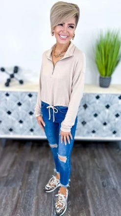 The ZigZag Stripe Nude Curated Comfort Top TOPS & TUNICS